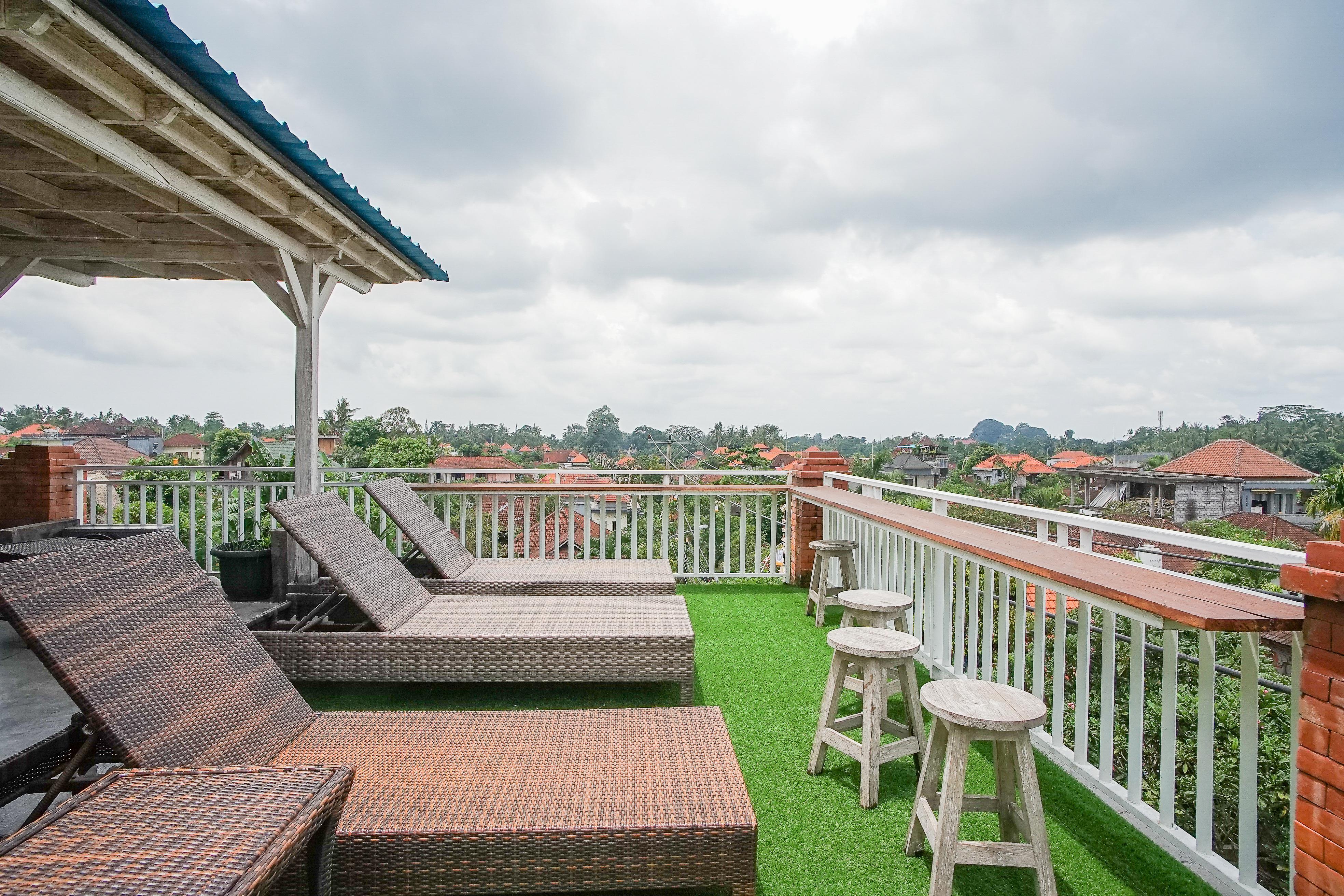Kememai Hostel *